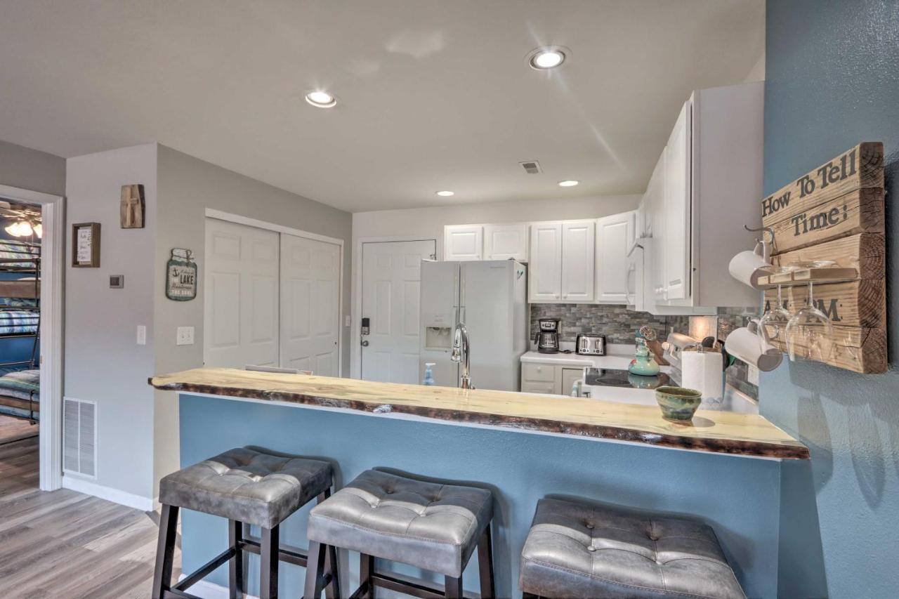 Step-Free Camdenton Condo With Boat Ramp, Dock, Slip ภายนอก รูปภาพ